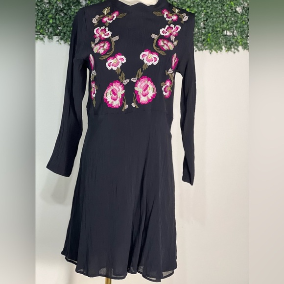 Nanette Lepore Black Whimsigoth Floral Embroidered Fit & Flare Mini Dress 12 - Picture 2 of 14